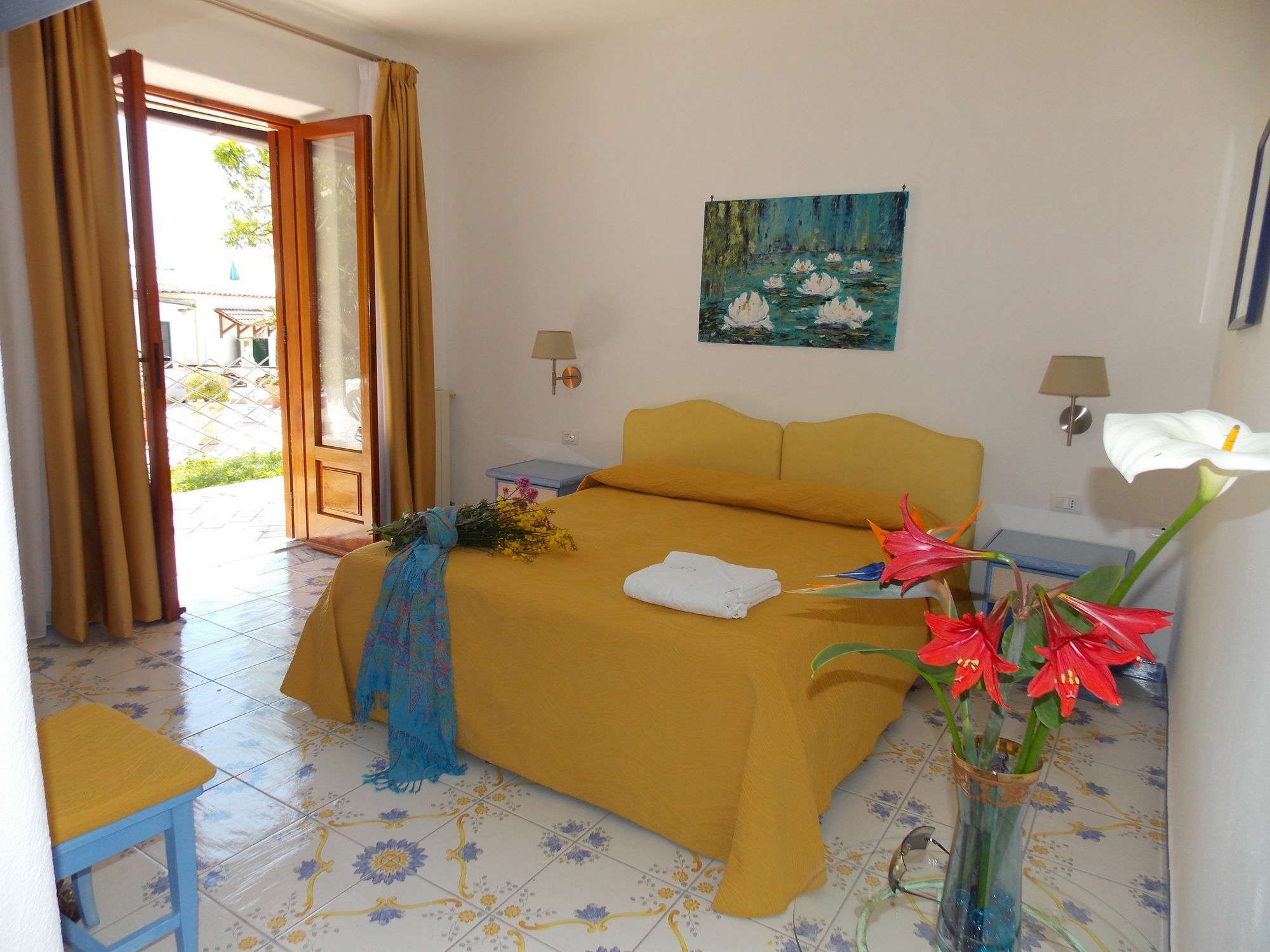Villa Loreta Forio  ภายนอก รูปภาพ